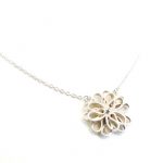 Collier Boeketreeks zilver wit